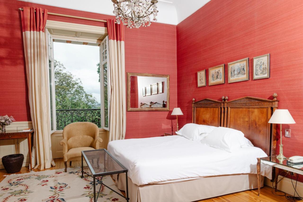 Chateau Du Clair De Lune - Boutique Luxury Hotel Biarritz Exterior photo