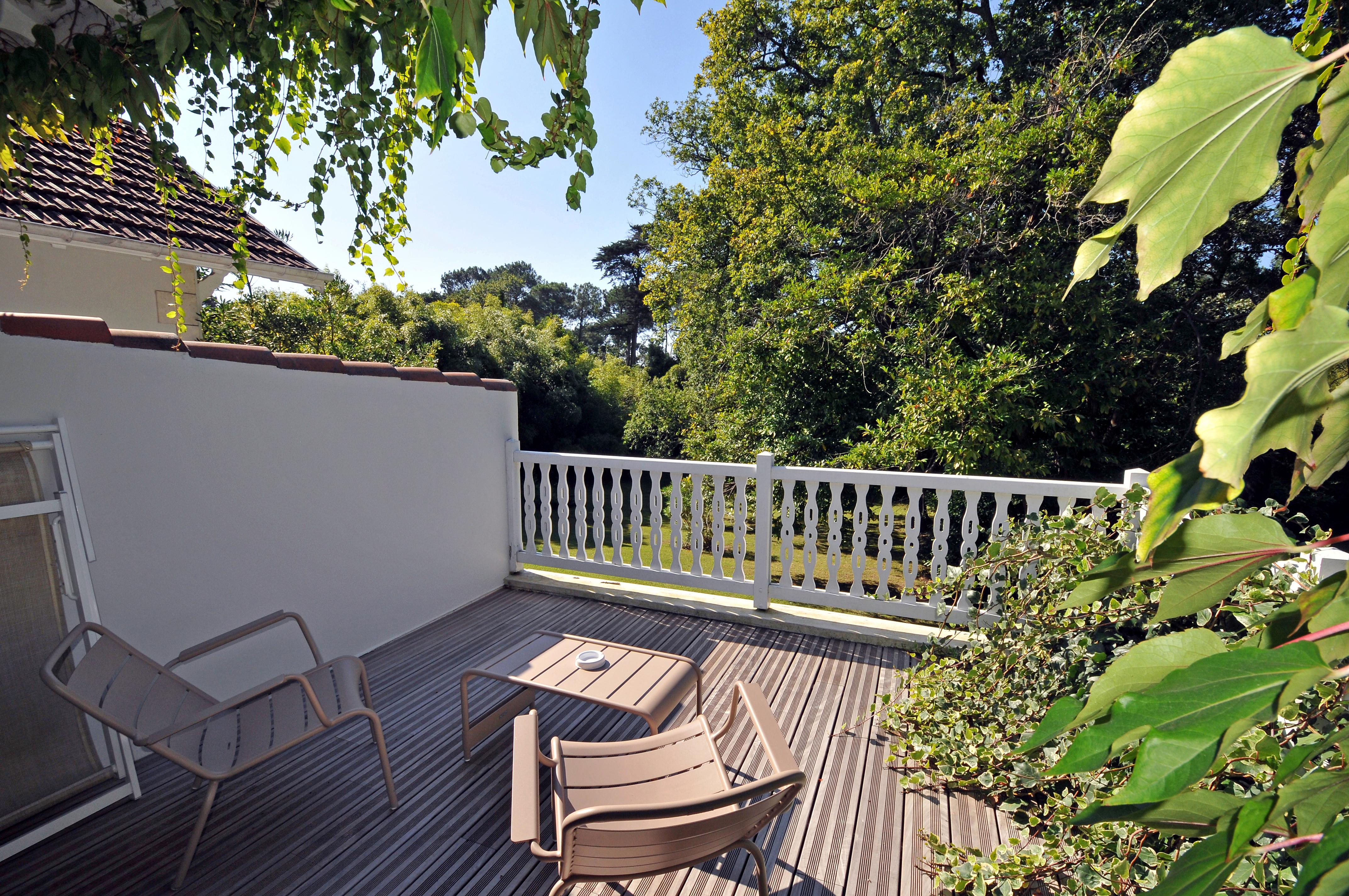 Chateau Du Clair De Lune - Boutique Luxury Hotel Biarritz Exterior photo